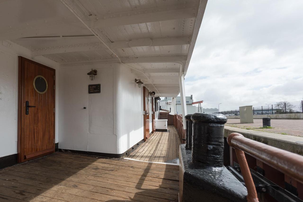 Hotelboot Koningin Emma I Kloeg Collection Vlissingen Ngoại thất bức ảnh