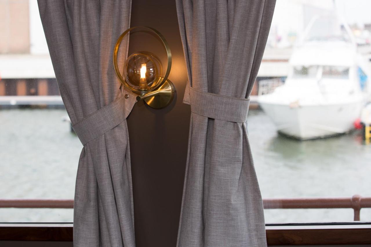 Hotelboot Koningin Emma I Kloeg Collection Vlissingen Ngoại thất bức ảnh