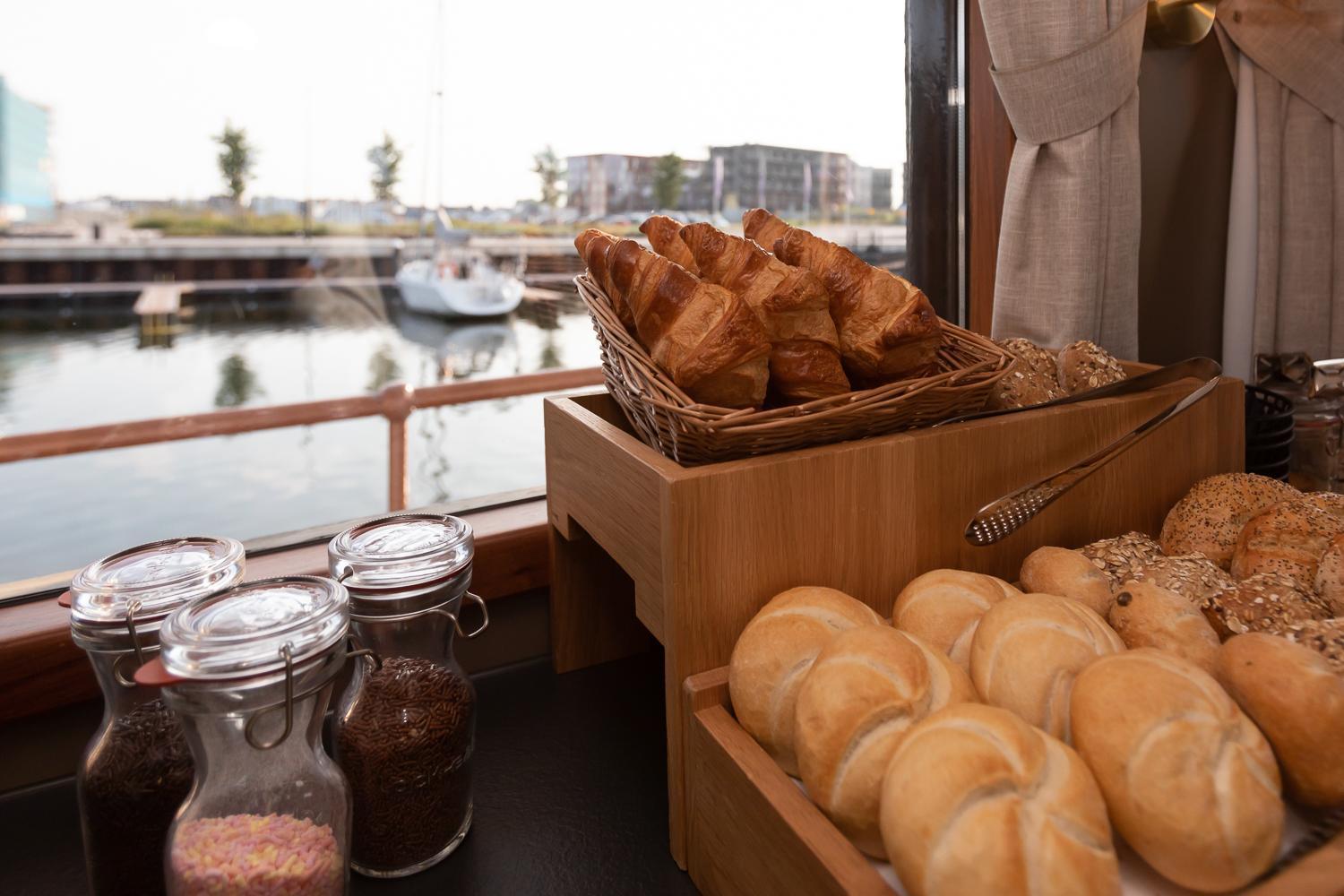 Hotelboot Koningin Emma I Kloeg Collection Vlissingen Ngoại thất bức ảnh